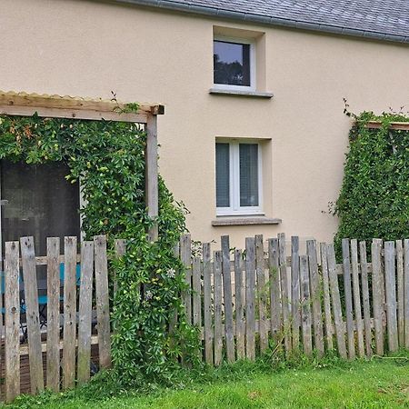La Bergerie Du Mesnil Bed and Breakfast Livry  Exteriör bild